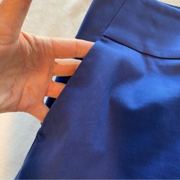 Ann Taylor Blue Mini Skirt Slash Pockets Luxurious Fabric Spandex Size 6 - Picture 4 of 9